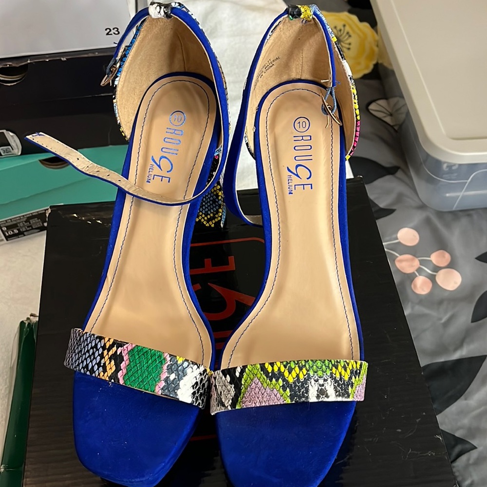 Brand new heels